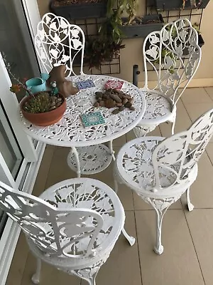 $100 • Buy Cast Aluminium 4 Seater Outdoor Table Setting