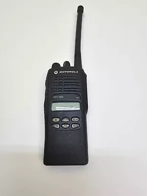 Motorola HT1250 136-174 MHz VHF Two Way Radio AAH25KDF9AA5AN • $149.99