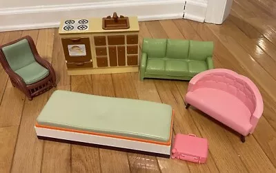 Vintage  Hannah Montana Replacement Doll House Furniture Kitchen Bed Couch • $35