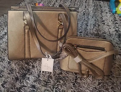 Elegant Large Handbag W/ Mini Purse By La Terre 2-in-1 Vegan Leather Gold Color • $11.99