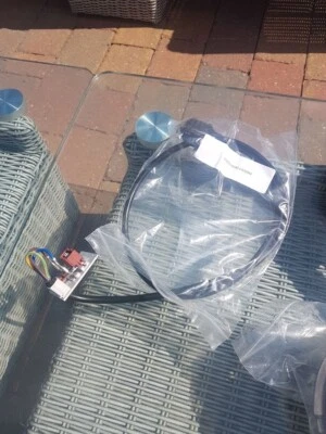 £10 • Buy Cooker Spare Parts INDESIT  DFW55301X 
