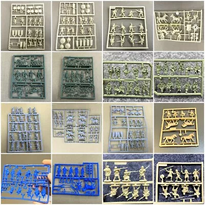 HaT Miniatures 1:72 WW2 Russian German Infantry Command Military Figures Set Toy • $4.74