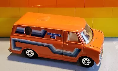 Yatming Diecast #899 Bedford Delightful Van Orange With Bubble Window • $6.99