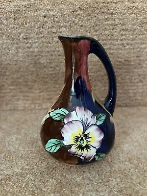 Viola H &k Tunstall Vase • £10