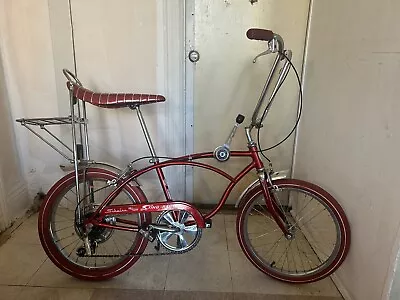 Vintage Schwinn Stingray Deluxe 5 Speed With Goodyear Tires .NICE • $1450