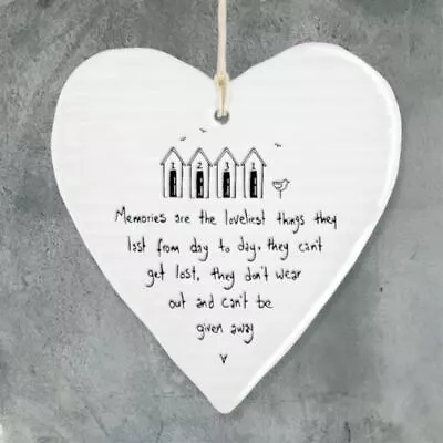 Sentimental Memories Porcelain Heart | East Of India Best Friend Decoration Gift • £6.60