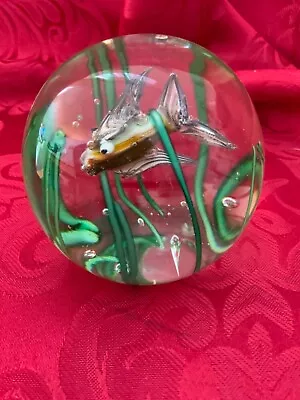 FLAWLESS Stunning MURANO Italy Art Glass FRATELLI TOSO FISH AQUARIUM Paperweight • $270