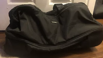 VERA BRADLEY Carry On Bag With Wheels & Pulling Handle - Black • $75
