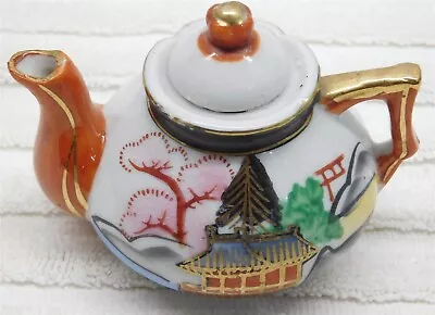 Vintage Miniature Tea House & Mt. Fuji Tiny Tea Pot Made In Japan • $19.95