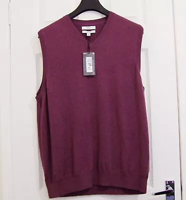 Marks & Spencer Mens 100% Cotton Vest/jumper Size 2xl Colour Grape Length 29  • £13