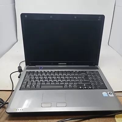 MEDION AKOYA MD97460 Laptop Pentium-T3400-2.1GHZ 3GB RAM 500GB HDD Windows 7  • £59.99