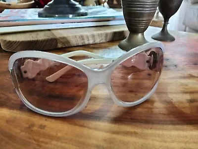 Vintage Gucci Sunglasses  • $25