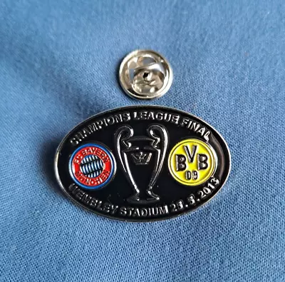 BAYERN MUNICH V DORTMUND 2013 CHAMPIONS LEAGUE FINAL LIMITED EDITION BADGE BLACK • £3.99