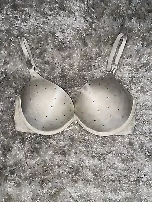 Victoria’s Secret Miraculous Plunge Bombshell Push Up Bra 34C Vintage NEW ❤️💋  • $54.99