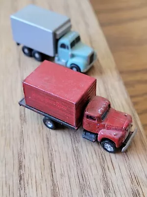 N Scale Lot Of 2 Delivery Trucks UnNamed • $9.50