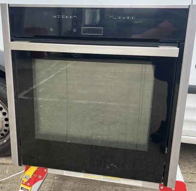 £449 • Buy Neff N70 Single Oven Slide And Hide, B57CR22NOB