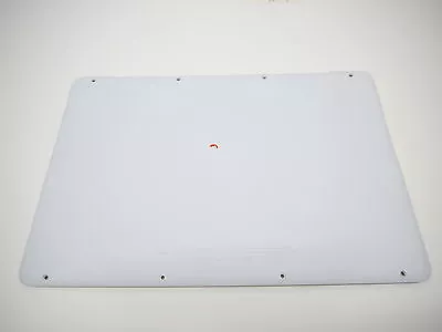 USED Lower Bottom Case Cover White For MacBook A1342 MC207LL/A 2.26GHz Unibody  • $64.99