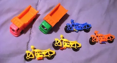 Lot Plastic Toys Vehicles 4 Motorcycles & 2 Dump Trucks GCCG CGGC Made Italy • $8.95