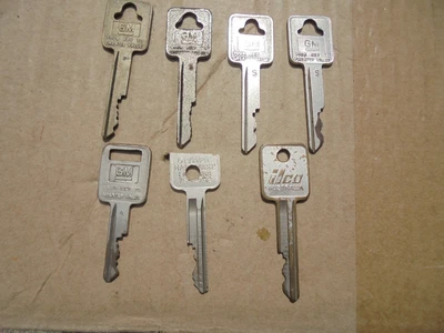$11 • Buy HOLDEN HQ HJ HX HZ WB TORANA LJ LH LX UC USED 7 X Keys