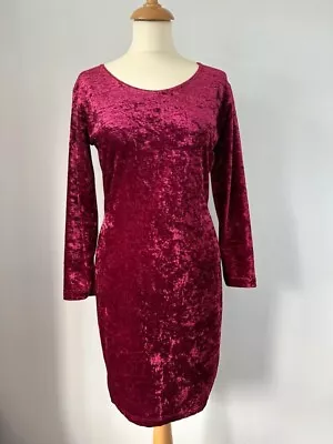 Gorgeous Magenta Long Sleeve Dress - Crushed Velvet - Size 8 • £3.50