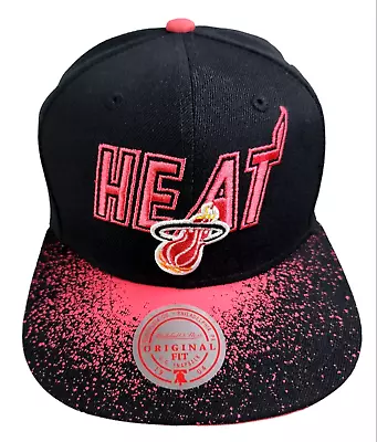 Mitchell & Ness NBA Miami Heat Spray Paint Snapback Hat Embroidered Black OSFA • $27.99