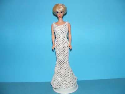 Marilyn Monroe Barbie Glitter Gown - NO DOLL Mattel DE-BOXED  Timeless Treasures • $33.95