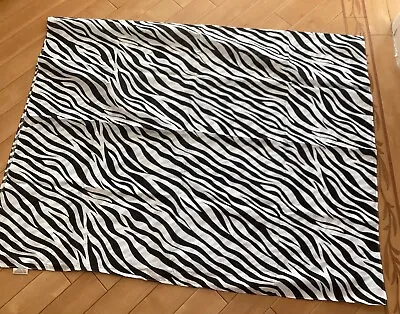 Zebra Pattern Print Scarf  Two Tone Large Hijab Shawl Wrap Pashmina VGC 👍 • £2