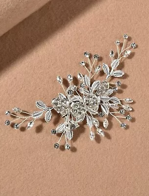 Vintage Hair Comb Bridal Wedding Crystal Rhinestones With Lace Flowers • $12.99