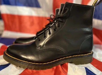 £75 • Buy Hawkins Boots 10