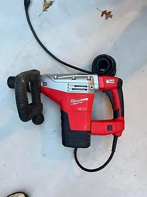 Milwaukee (5446-21) Demolition Hammer - Red • $559