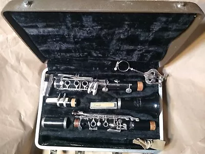 Buescher Aristocrat Clarinet Made In USA With Case Very Good Condition • $409.44