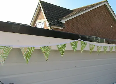 £6 • Buy Tropical Leaf Pvc Indoors/garden Bunting 10ft Approx 3 Mtrs
