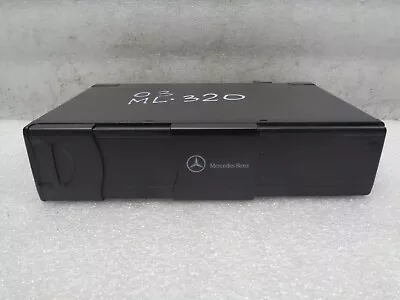 1998-2003 Mercedes ML320 W163 CD Changer 6 Disk Player W/ Magazine OEM AK220906 • $85.50