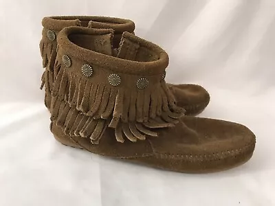 Minnetonka Fringed Boots Side Zip Sz 7 Moccasin 692 Women's Shoes Whiskey • £30.83