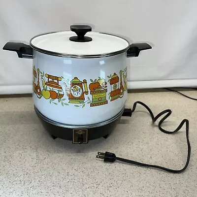 West Bend Lazy Day Vintage Slow Cooker Kitchen Motif 6 Qt 5225 Vintage • $39.99