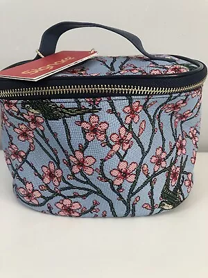 V & A Vanity Toiletry Bag New Signare Tapestry Blue Blossom Swallow  Travel Case • £7.99