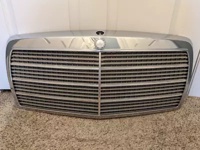 81-91 Mercedes W126 560 500 420 380 Sel Front Grill Grille Oem 1268880023 • $150