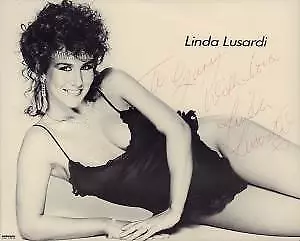 Linda Lusardi Signed Promo Photo Photograph UK Walkerprint Signed Black And • £11.21