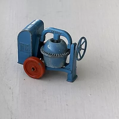 MOKO LESNEY MATCHBOX SERIES No.3 CEMENT MIXER BLUE WITH ORANGE METAL WHEELS • £19.99