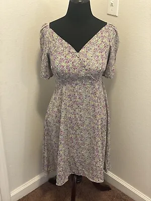 Miao Miao Retro Ditzy Floral Dress 50s 60s V Neck Puff Sleeve Size S M • $18.50