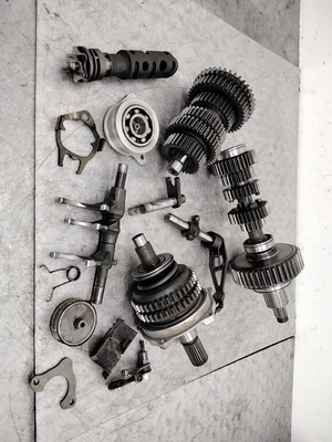 $59.46 • Buy 1982 Honda Goldwing 1100 Gl1100i Interstate Oem Engine Motor Transmission Tranny