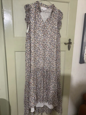 $20 • Buy Witchery Dress Size 12