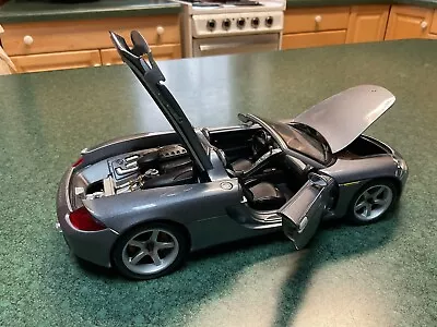 1/18 Maisto  Porsche Carrera GT Silver  Special Edition • $29