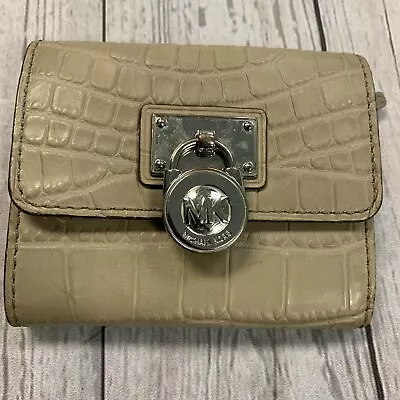 Michael Kors Wallet Beige Reptile Print TriFold Metal Button Clasp With MK Signa • $17.50