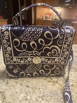 Vera Bradley JULIA Turn Lock In TWIRLY BIRDS NAVY Crossbody Handbag. • $17.50