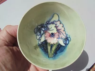 Vintage Moorcroft Pottery England Orchid Pattern Small Footed Bowl Excellent • $34.99