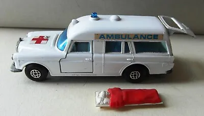 Matchbox K-26 SpeedKings Binz Mercedes Benz Ambulance With Patient On Stretcher • £7.50