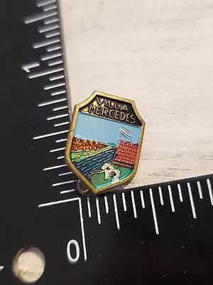 Vintage Colorful Villa Mercedes Argentina Travel Souvenir Pinback Pin Qj • $15