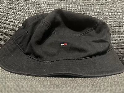 Tommy Hilfiger Flag Bucket Hat (os) • $30