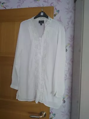 Antthony Studio Cream Longline Blouse With Lace Collar And Front Panel Size 10 • £9.99